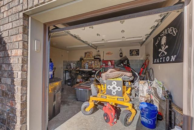 1270 Edinburgh Loop, Springdale, AR 72762