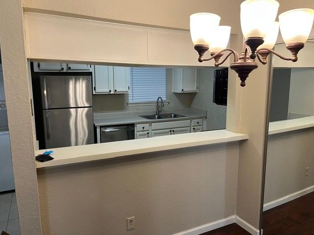 5550 Spring Valley Road F15, Dallas, TX 75254