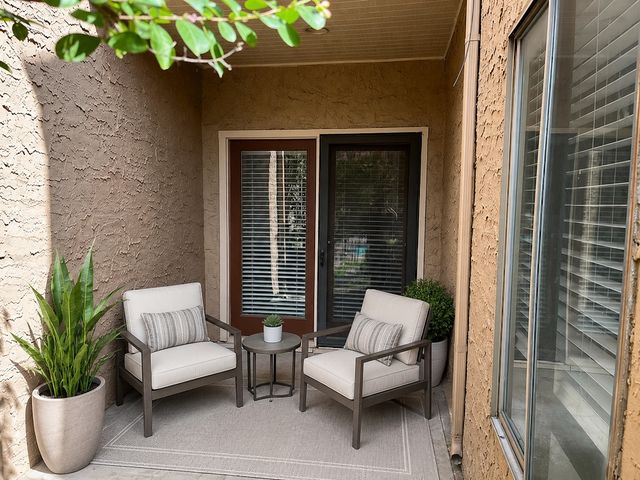 5550 Spring Valley Road F15, Dallas, TX 75254