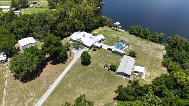 10893 SE 141 AVENUE ROAD, Ocklawaha, FL 32179