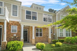 2348 BIGWOOD Trail, Atlanta, GA 30349