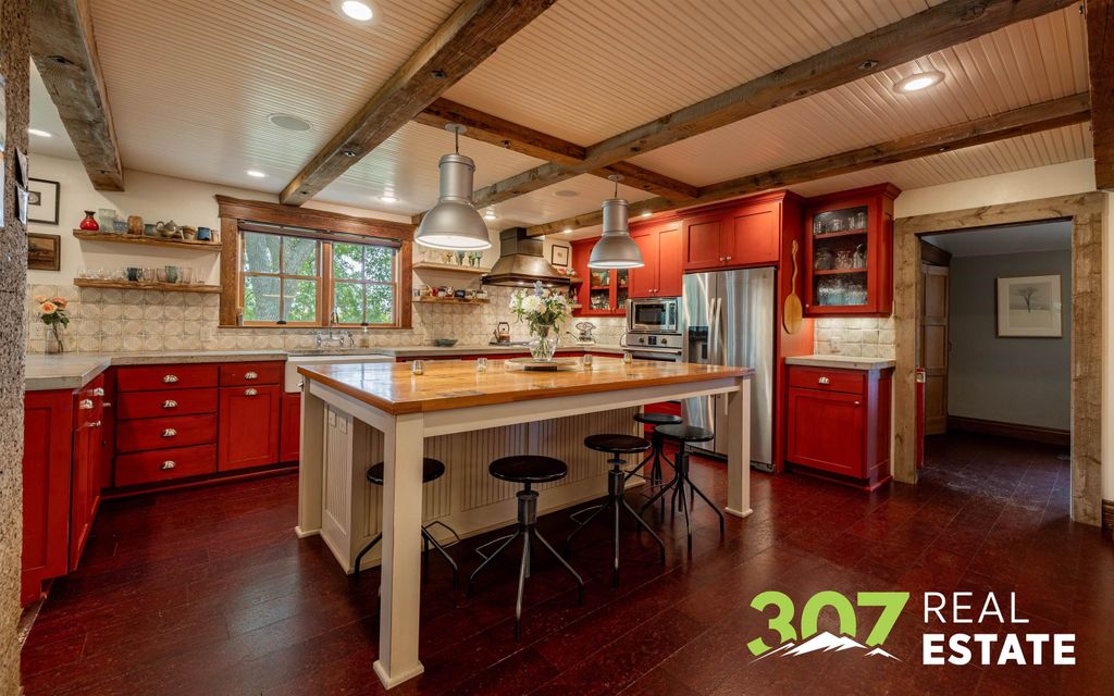 1420 Meadow Ln Ave, Cody, WY 82414 photo 26