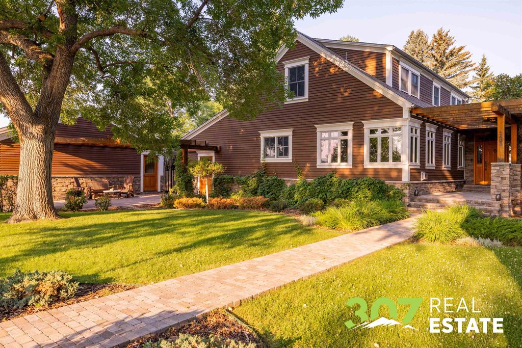 1420 Meadow Ln Ave, Cody, WY 82414 photo 4