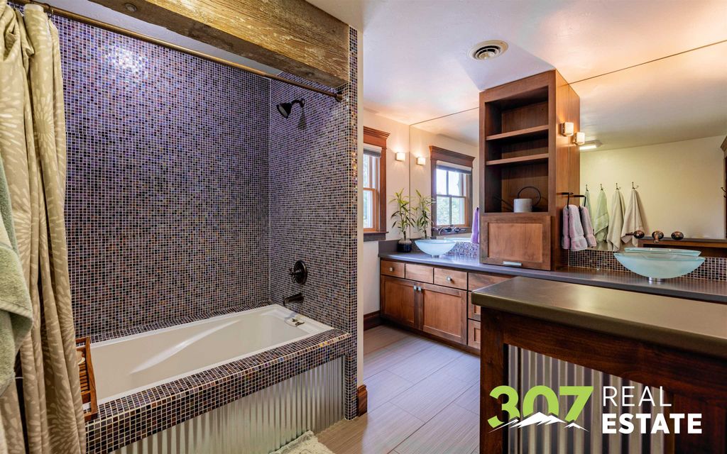 1420 Meadow Ln Ave, Cody, WY 82414 photo 68