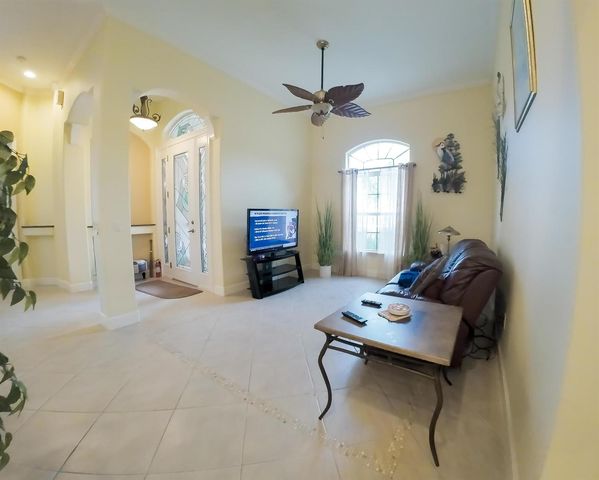 9908 SE 67th Avenue Road, Belleview, FL 34420
