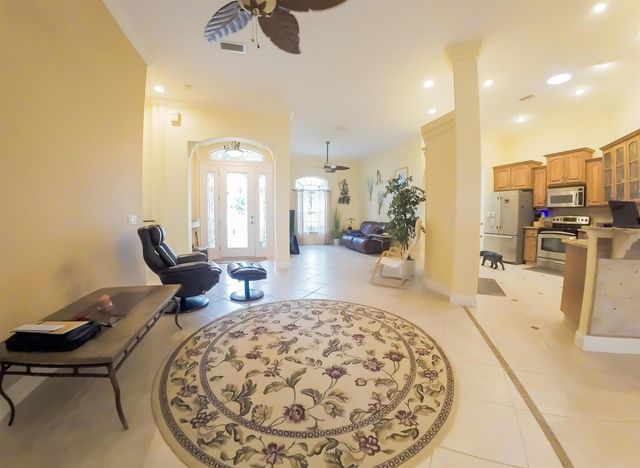 9908 SE 67th Avenue Road, Belleview, FL 34420