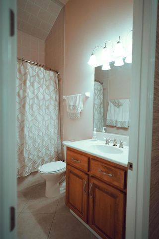 9908 SE 67th Avenue Road, Belleview, FL 34420