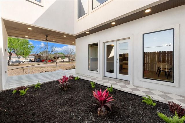 3409 S L Street, Mcallen, TX 78503