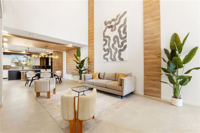 3409 S L Street, Mcallen, TX 78503