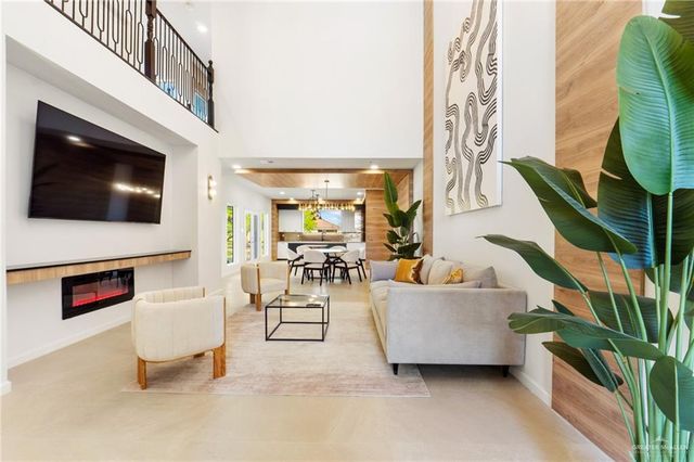 3409 S L Street, Mcallen, TX 78503