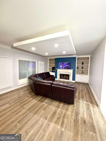 2105 Bentbrooke Trail, Lawrenceville, GA 30043