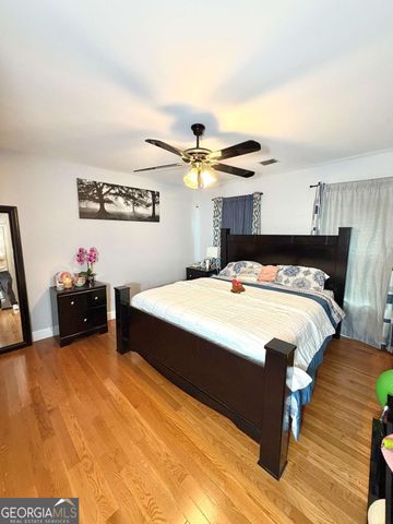 2105 Bentbrooke Trail, Lawrenceville, GA 30043
