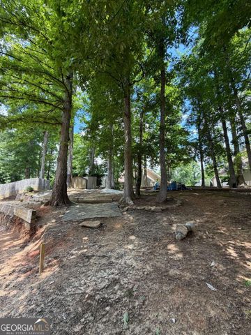 2105 Bentbrooke Trail, Lawrenceville, GA 30043