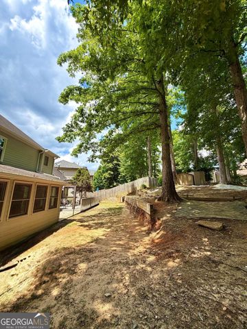 2105 Bentbrooke Trail, Lawrenceville, GA 30043
