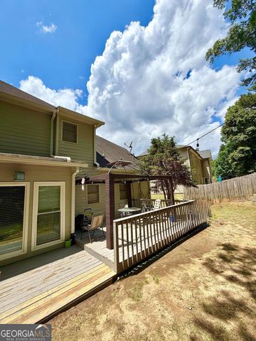 2105 Bentbrooke Trail, Lawrenceville, GA 30043