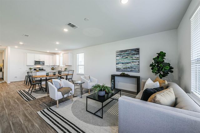 3075 Clydesdale Drive, Alvin, TX 77511