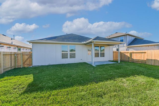 3075 Clydesdale Drive, Alvin, TX 77511