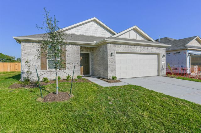 3075 Clydesdale Drive, Alvin, TX 77511