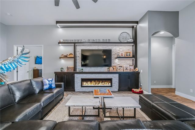 2834 Sidewheel Drive, Bullhead City, AZ 86429