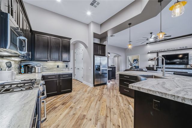 2834 Sidewheel Drive, Bullhead City, AZ 86429