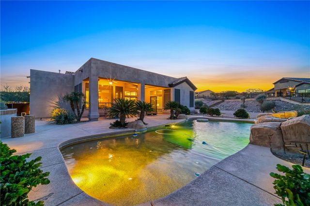 2834 Sidewheel Drive, Bullhead City, AZ 86429