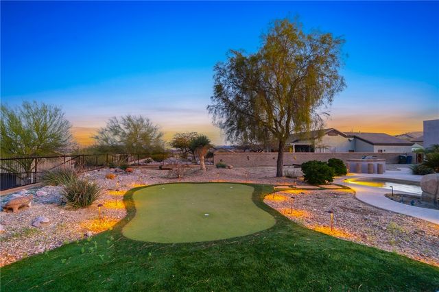 2834 Sidewheel Drive, Bullhead City, AZ 86429