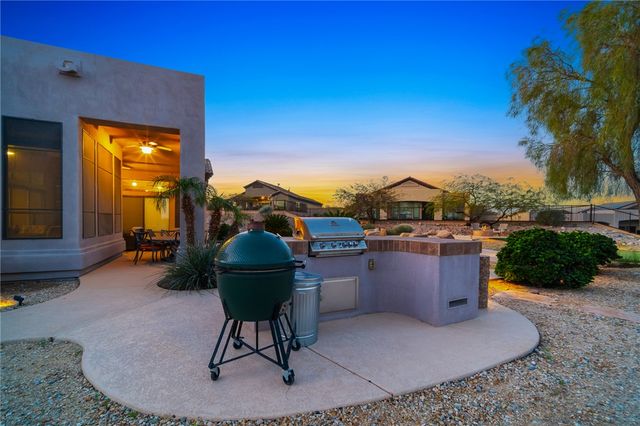 2834 Sidewheel Drive, Bullhead City, AZ 86429