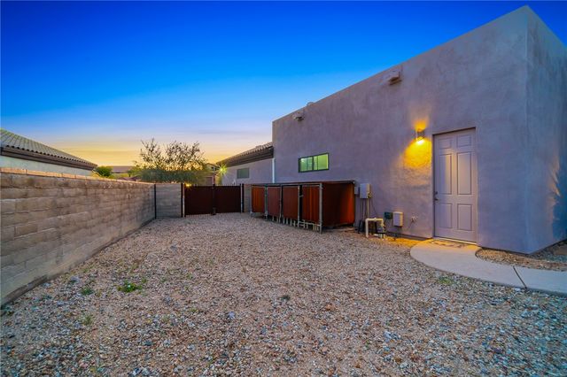 2834 Sidewheel Drive, Bullhead City, AZ 86429