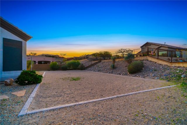 2834 Sidewheel Drive, Bullhead City, AZ 86429