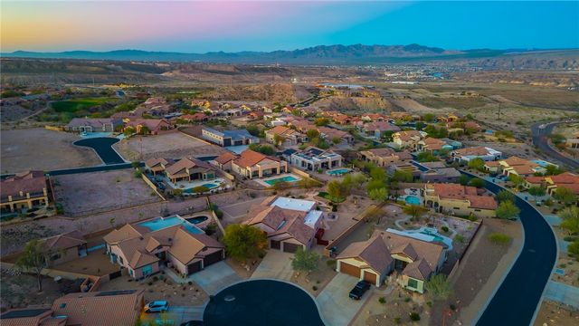 2834 Sidewheel Drive, Bullhead City, AZ 86429
