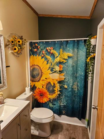 9294 Whispering Pines Avenue NW, Sparta, MI 49345
