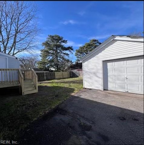 1111 Anne AVE, Chesapeake, VA 23324