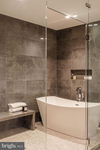 27 W MECHANIC ST, New Hope, PA 18938