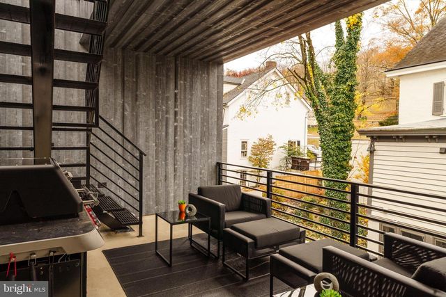 27 W MECHANIC ST, New Hope, PA 18938