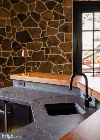 27 W MECHANIC ST, New Hope, PA 18938