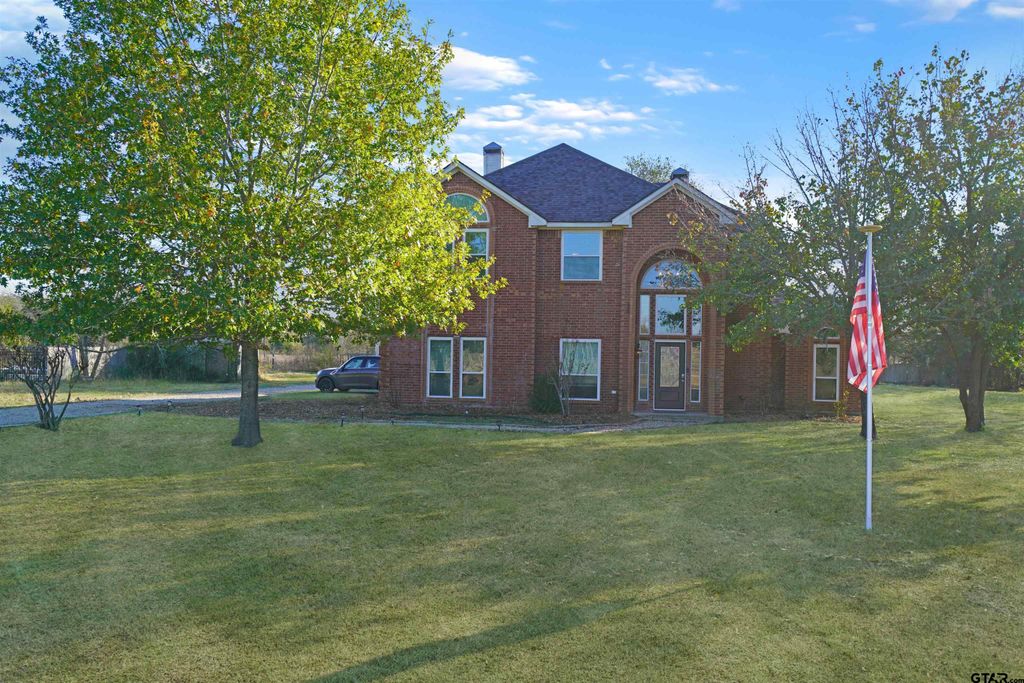 4470 County Road 2208, Greenville, TX 75402