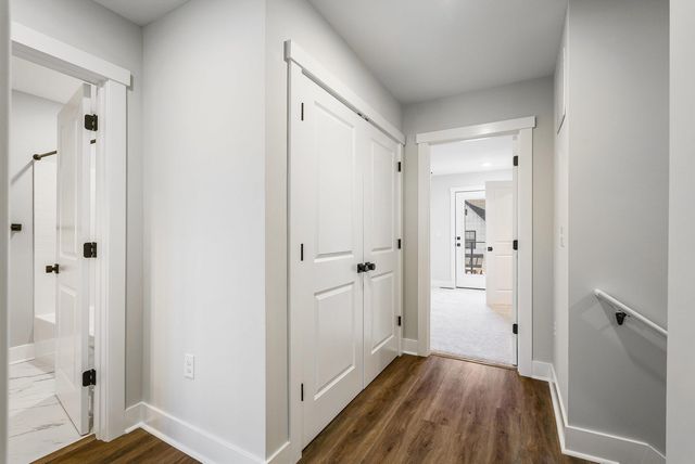 21 BARNYARD CIR, Bridgewater, VA 22812