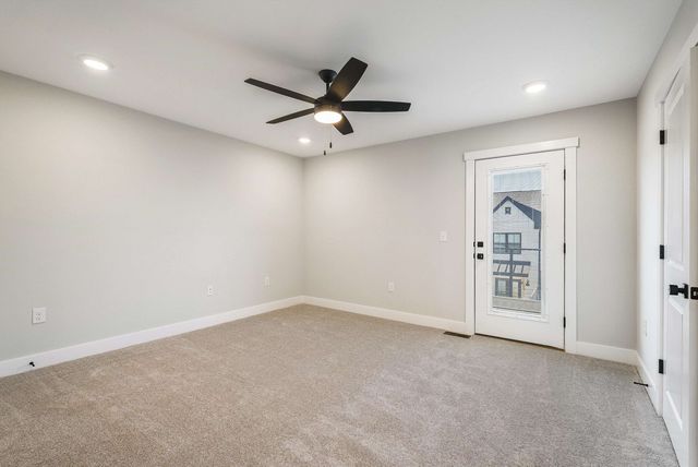 21 BARNYARD CIR, Bridgewater, VA 22812