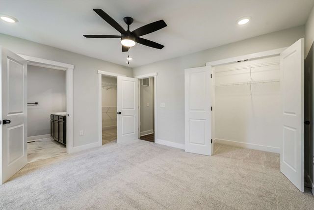 21 BARNYARD CIR, Bridgewater, VA 22812