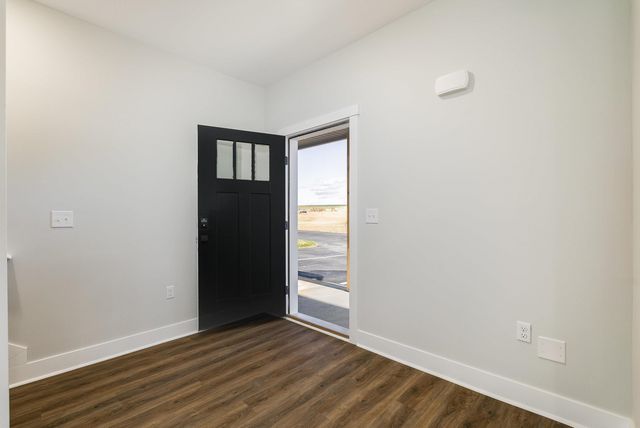 21 BARNYARD CIR, Bridgewater, VA 22812