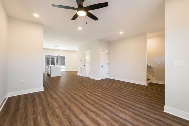 21 BARNYARD CIR, Bridgewater, VA 22812