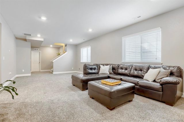845 N Waterloo Circle, Aurora, CO 80018