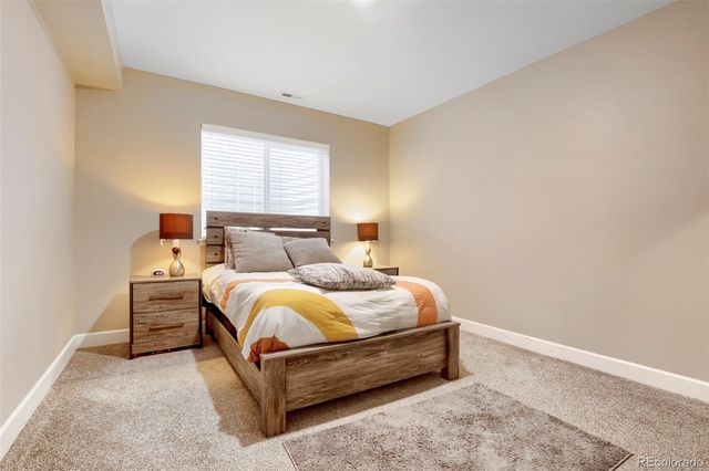 845 N Waterloo Circle, Aurora, CO 80018