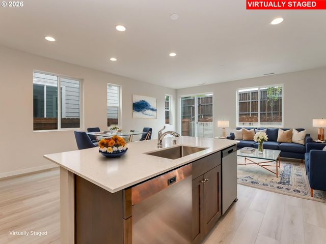 944 Nw 178TH Way, Ridgefield, WA 98642