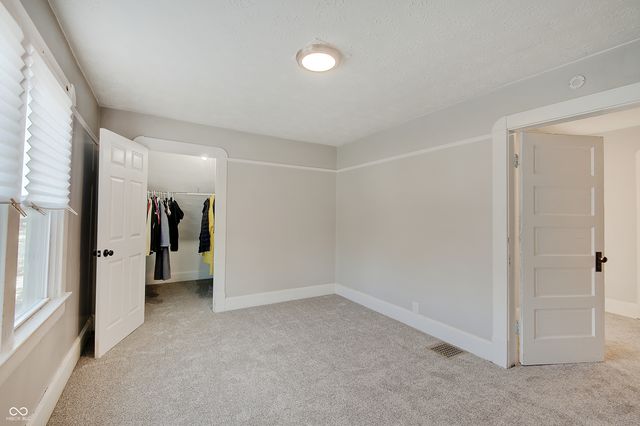 810 N Oakland Avenue, Indianapolis, IN 46201