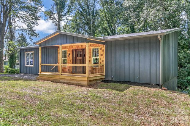 19 Green Valley Road, Asheville, NC 28806