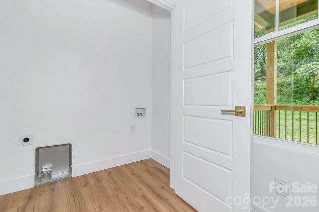 19 Green Valley Road, Asheville, NC 28806