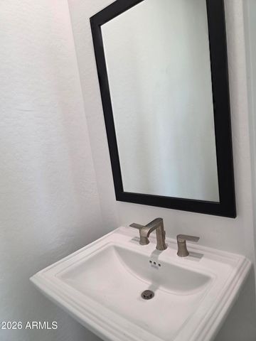 9734 S 11TH Place S, Phoenix, AZ 85042