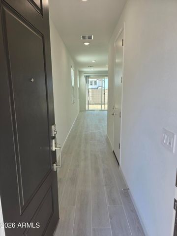 9734 S 11TH Place S, Phoenix, AZ 85042