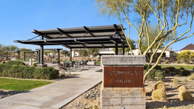 9734 S 11TH Place S, Phoenix, AZ 85042